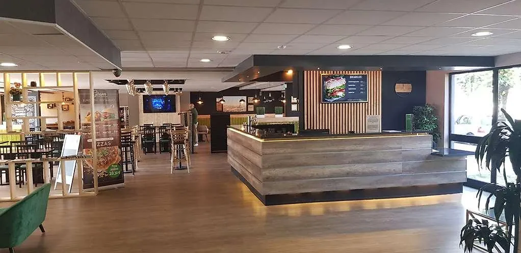 Euro Hotel Paris Creteil 3*,  France